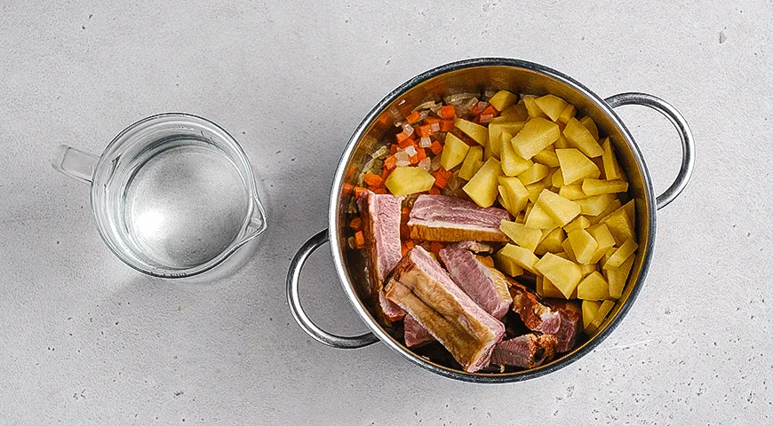 Сырный суп с ребрышками