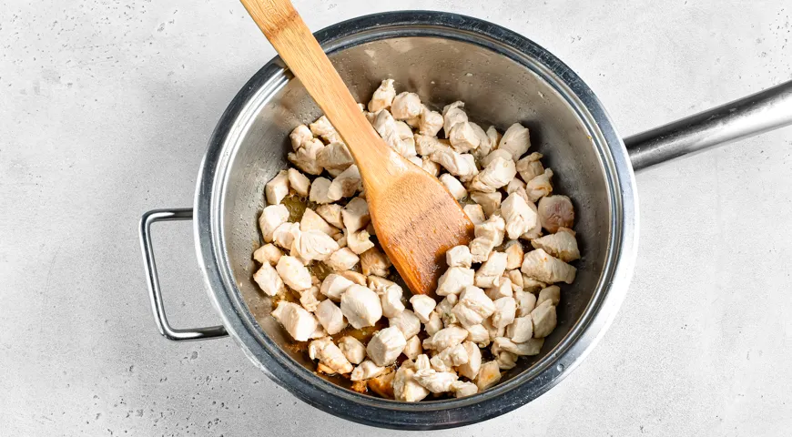 Киш с курицей и грибами