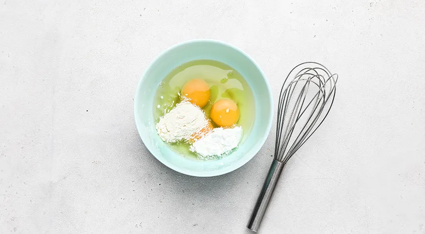 Салат «Загадка» с яичными блинчиками