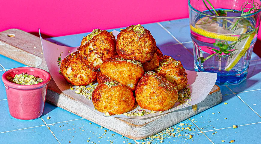 Пончики из манки с сыром