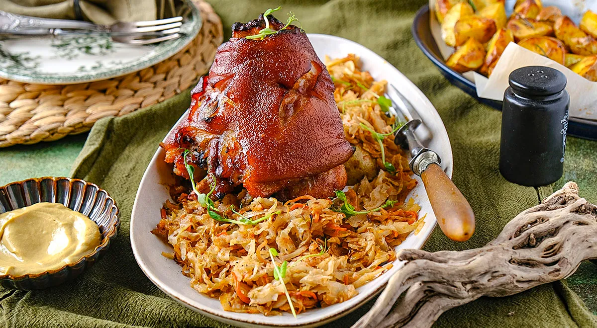 Свиная рулька в пиве