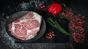 Говядина вагю, шафран и трюфельное масло: какие продукты чаще всего подделывают в мире