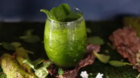 Зеленые коктейли для здоровья и красоты