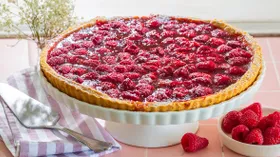 Рецепты с мукой пшеничной, яйцом куриным и малиной