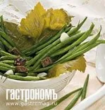 Фасоль, соленая с чесноком и ржаным хлебом