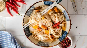 Рисовая лапша: 13 рецептов — с курицей, креветками, овощами, мясом и не только