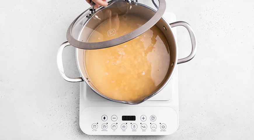 Гороховая каша с тушенкой