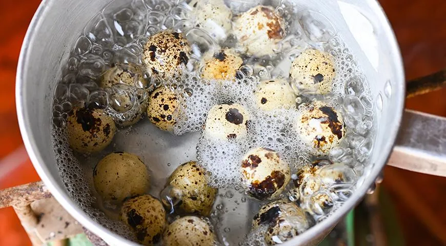 Перепелиные яйца содержат полезных веществ больше, чем куриные даже в вареном виде