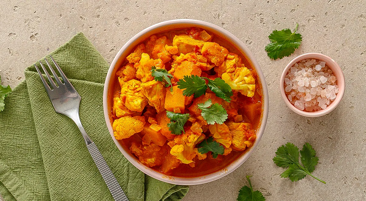 Карри с индейкой и овощами