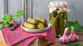Рецепты с уксусом, огурцом и смородиной