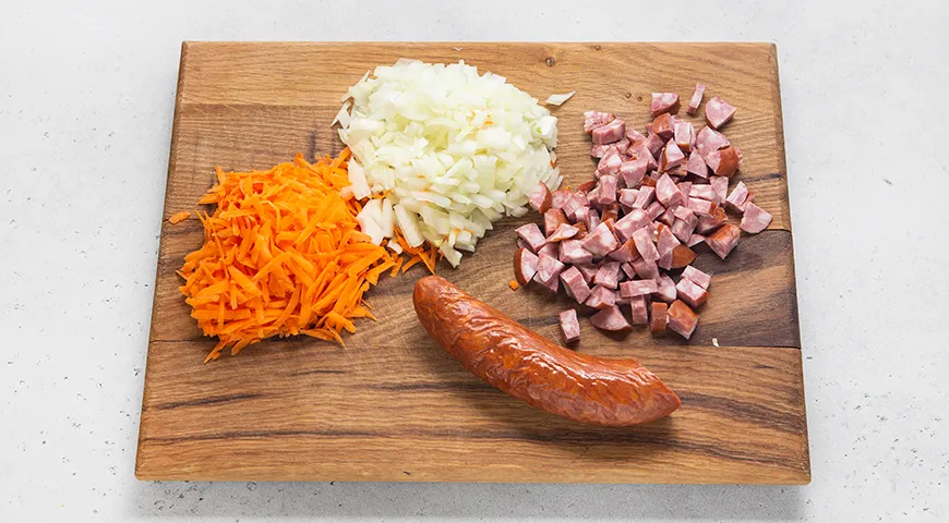 Рассольник с колбасой