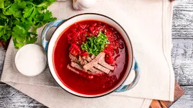 Свекольники с мясом и не только: 5 необычных рецептов