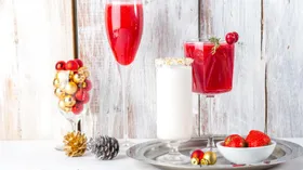 Новогоднее меню: коктейли на основе шампанского