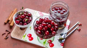 Варенье «Пьяная вишня»