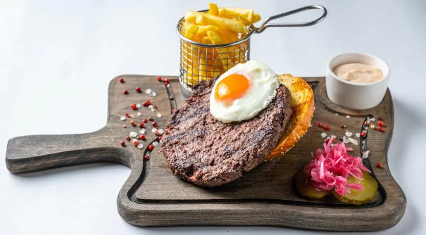 Бифштекс, гастроцентр Зарядье