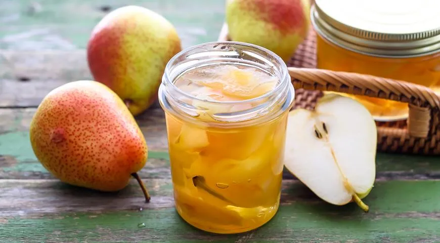 Рецепт янтарного варенья из груш с сухим белым вином на зиму