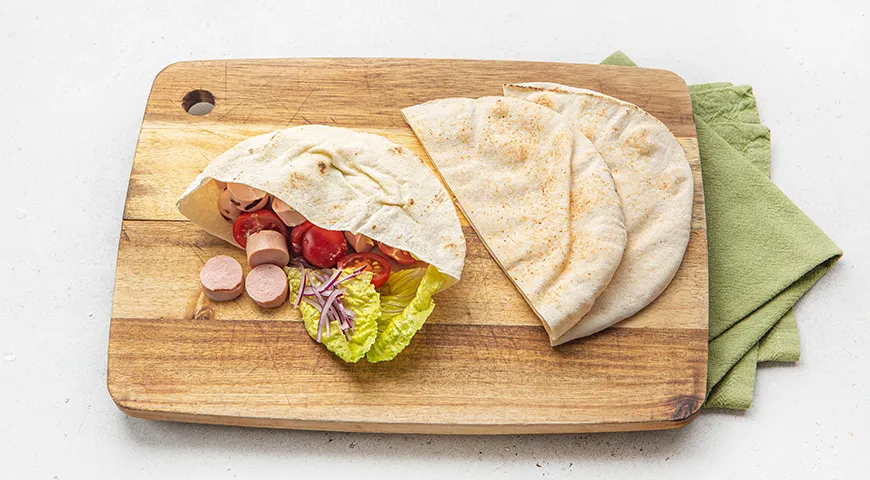 Гирос с сосисками