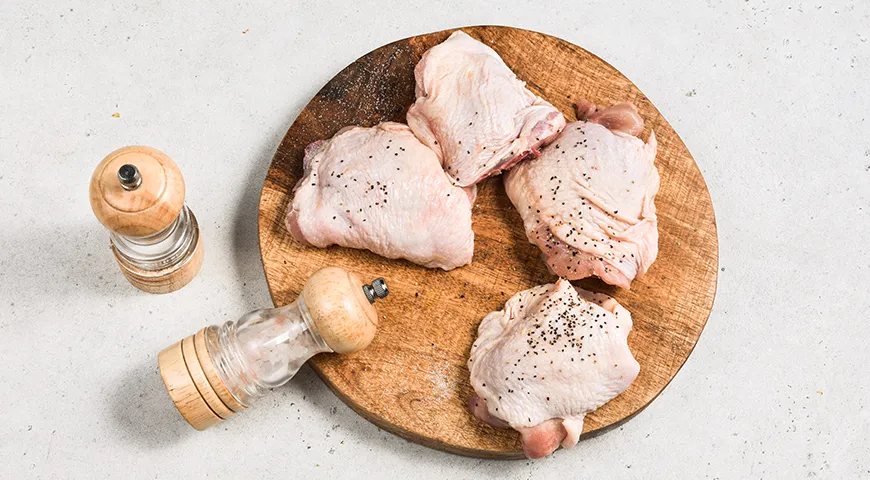 Курица с рисом и капустой в духовке