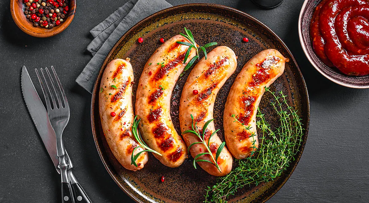 Чем отличаются шпикачки от сарделек