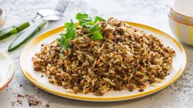 Рис с гречкой и фаршем