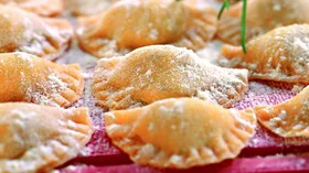 Рецепты с мукой пшеничной, мягкими сырами и базиликом