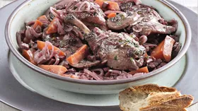 Рецепты с тимьяном, вином и мясной гастрономией