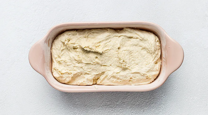 Влажный лимонно-творожный кекс