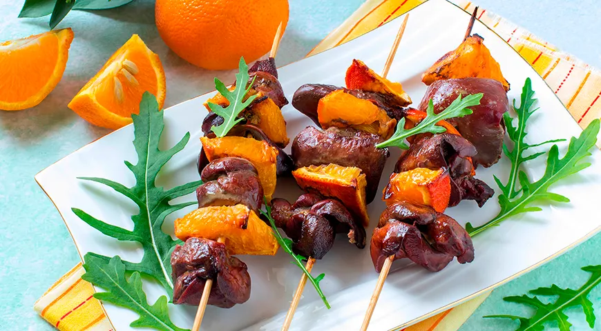 Есть исследования, утверждающие, что куриная печень способна заменить кофе — высокое содержание рибофлавина дает бодрящий эффект