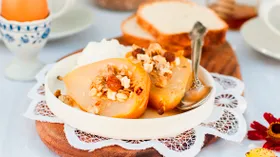 Десерты с грушами: 15 простых и проверенных рецептов