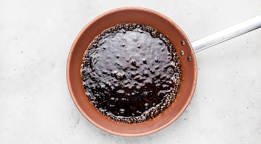 Куриные крылышки в соусе терияки на сковороде