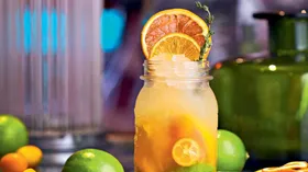 Напиток алкогольный на ужин