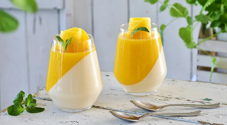 Десерт из ряженки с желатином в стаканчиках