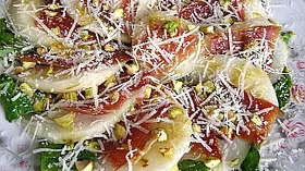 Рецепты с фруктами, салатом и ветчиной