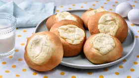 Шаньги со сметаной