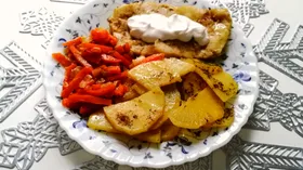 Рыба на морковной подушке под картофельным одеялом