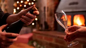 Как правильно открыть бутылку шампанского