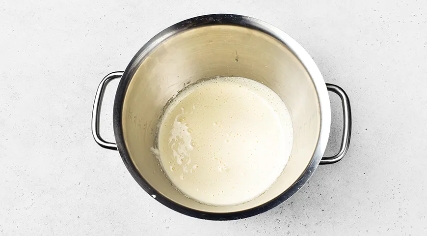 Пирог Зебра с манкой на кефире