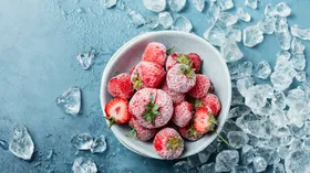 Как заморозить клубнику целиком? Эксперты напомнили ключевые правила