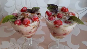 Рецепты с сырами, клубникой и молоком