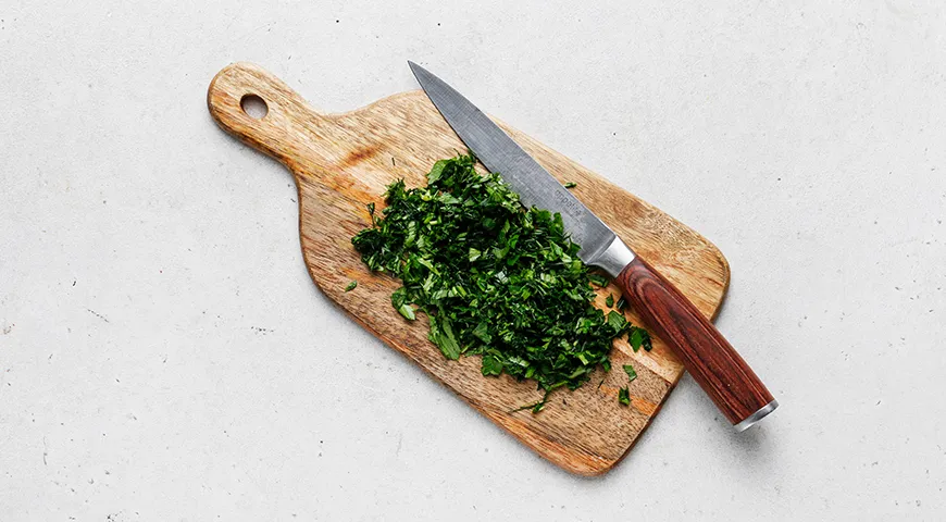 Картофельная запеканка с сосисками и сыром