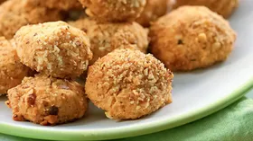 Простые рецепты с твёрдыми сырами и орехами