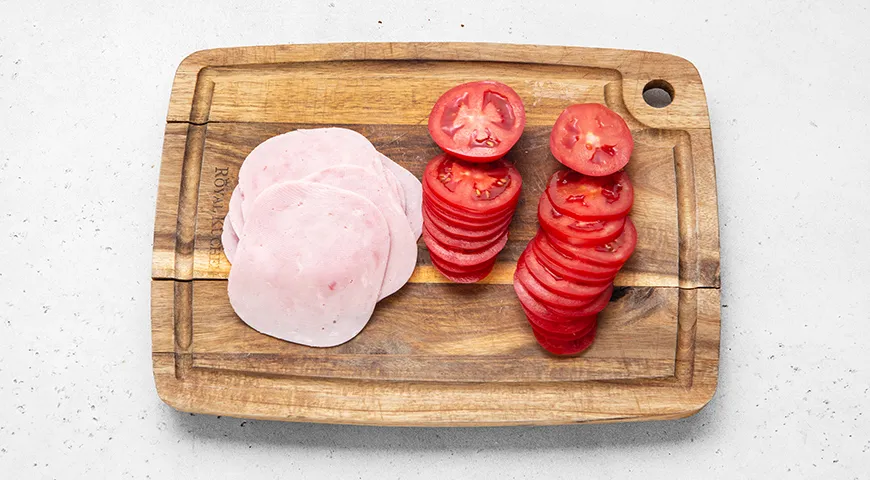 Пицца на картофельном тесте на сковороде