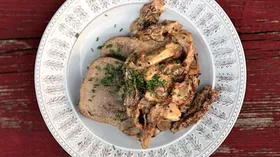 Телячий язык со сморчками 