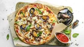 Пицца фритта с морепродуктами