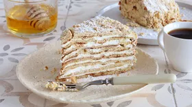 Рецепты с мукой пшеничной, сгущеным молоком и продукцией пчеловодства