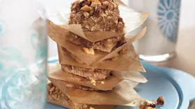 Простые рецепты с мёдом и финиками