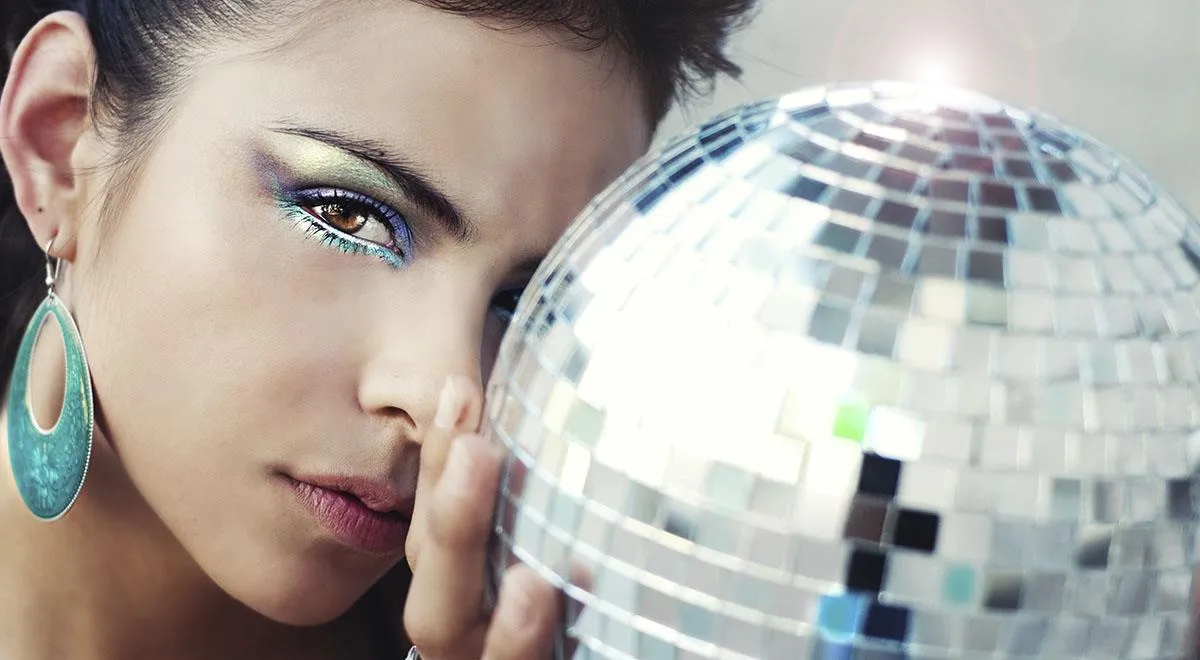 Новая коллекция косметики UFO от Beauty Bomb для вечернего макияжа