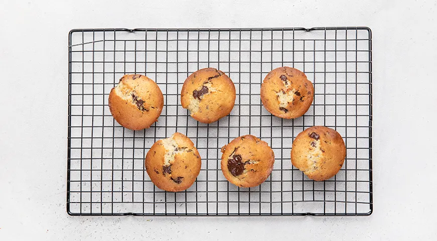 Маффины с кусочками шоколада