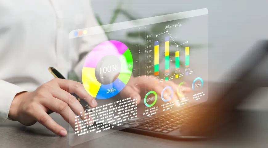 ИИ помогает решать рутинные задачи, такие как анализ закупок и расходов, перевод иноязычных рецептов, оценка загрузки ресторана и пр.