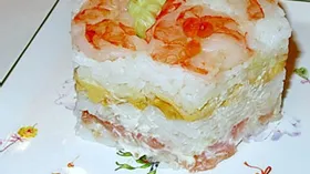 Закусочный суши-тортик